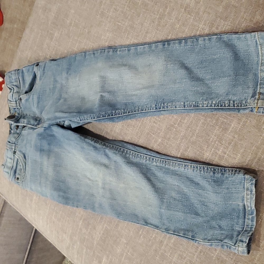 EUC - Cat&Jack Straight Jeans- 4T